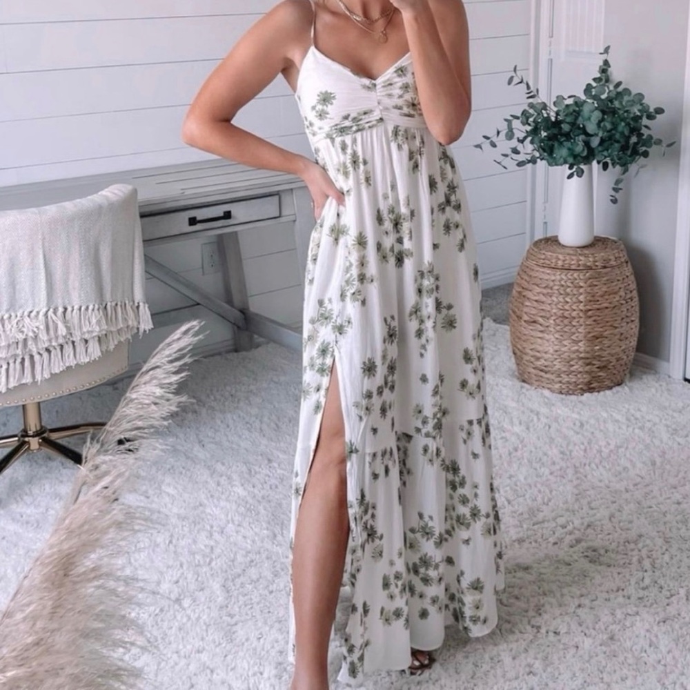Abercrombie & Fitch Floral Maxi Side Slit Dress